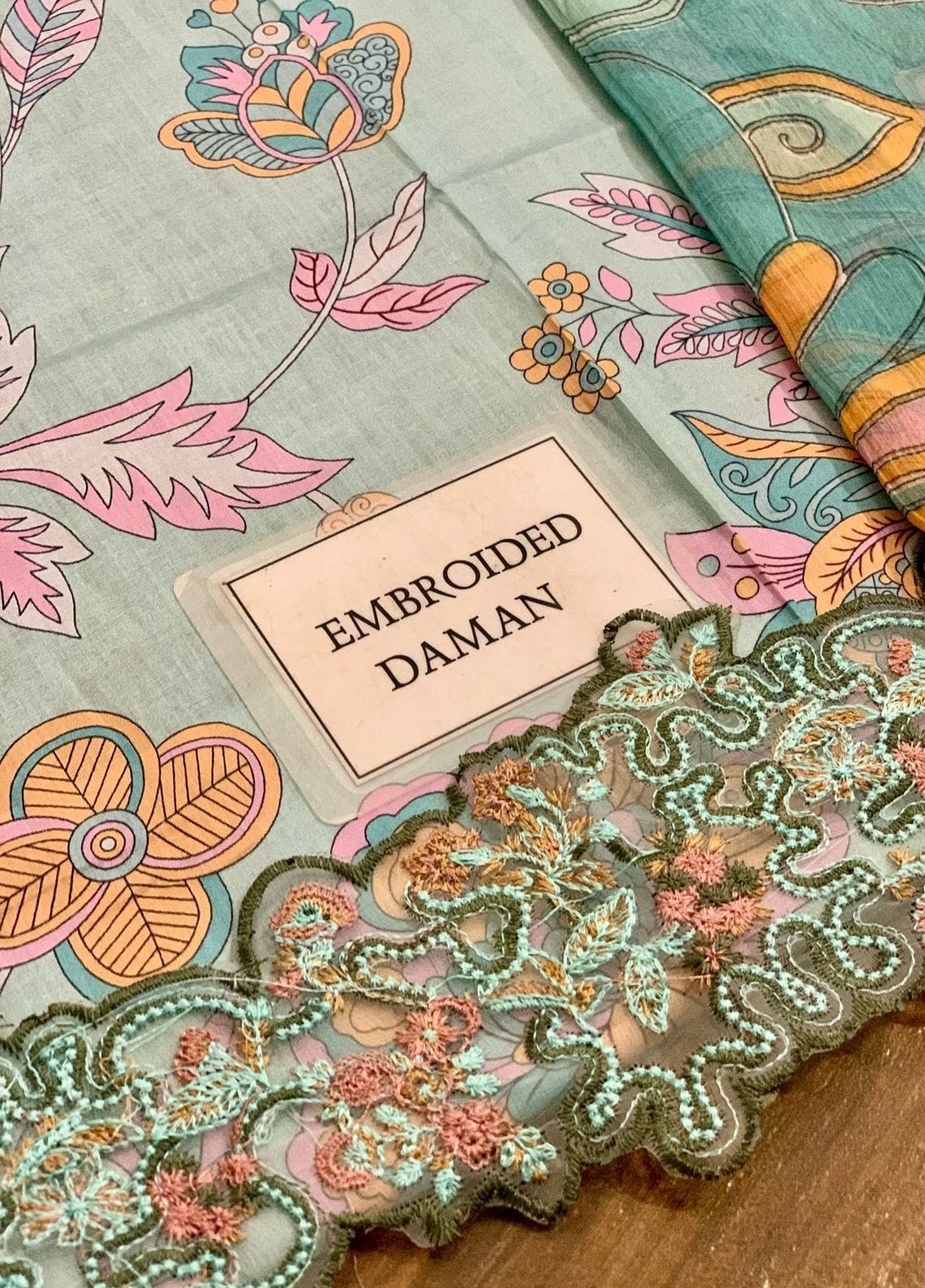 Embroidered Lawn 3 Piece Unstitched Suit RL-N-607 - Summer Collection